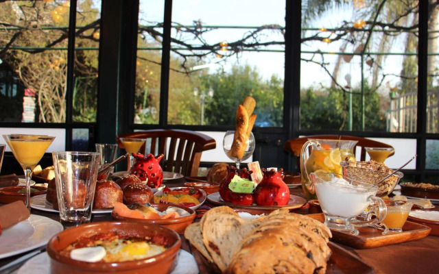 Arbel Guest House Shavit Family