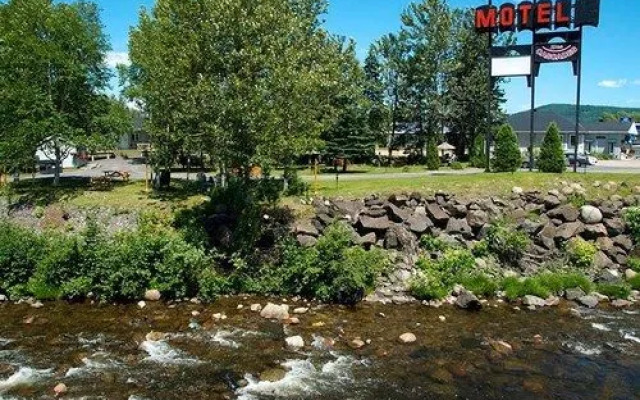 Motel des Cascades