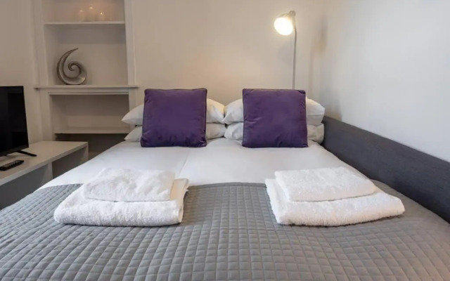 ☆Modern Flat, Close to University and City Centre☆