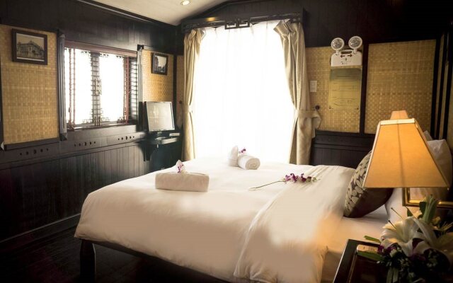 Legend Halong Private Cruise