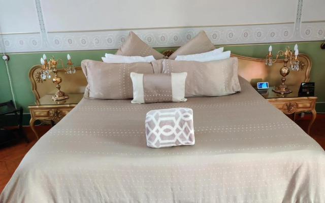 Azcami Boutique Hotel