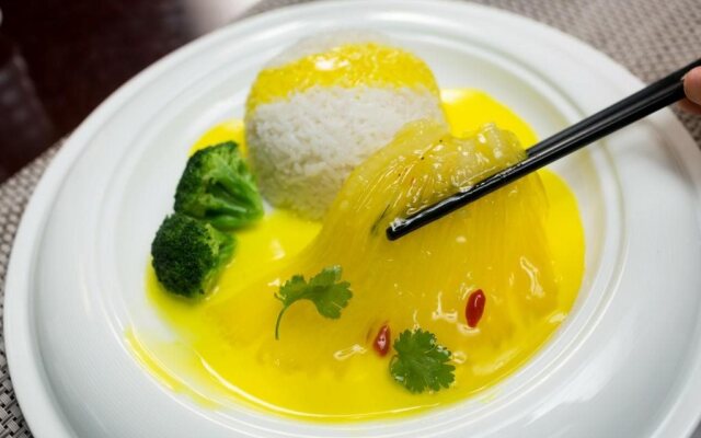 Royal Halong Hotel