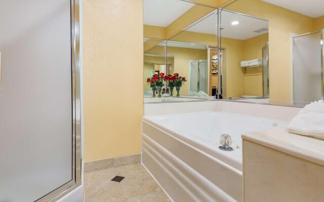 Best Western Carlton Suites