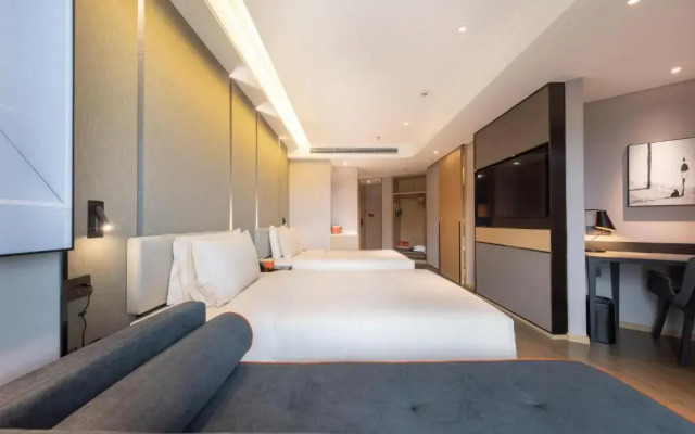 Atour Hotel Zhuhai Gongbei Fuhuali Huanyucheng