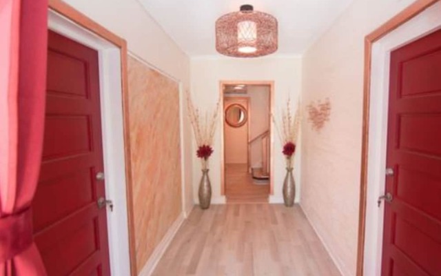 Lux Suites