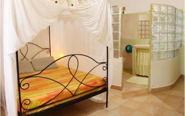 Hotel Atlantic Evasion