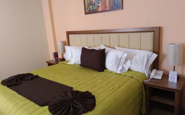 Hotel J&E by Serranillo