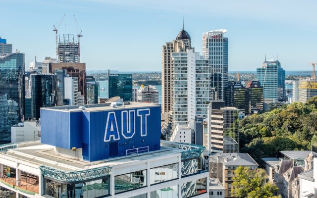 JHT - 1 BRM Apartment, Queen St, Seaview