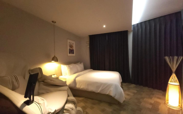 Brown Dot Hotel Jinju Chungmugong