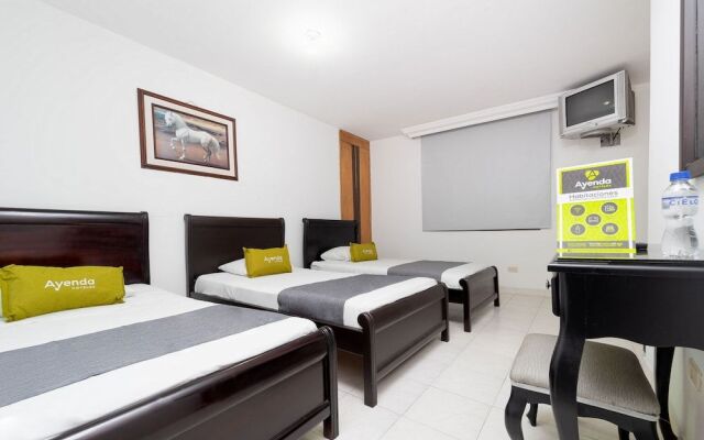 Hotel Ayenda Travel Blue 1705