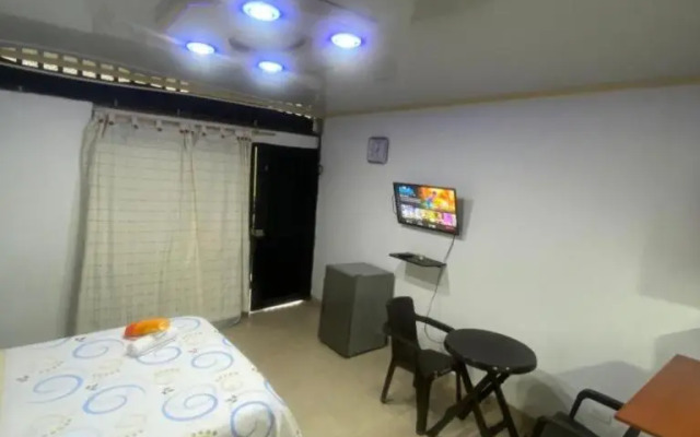 Confort apartaestudio completo Aire acondicionado Todo independiente