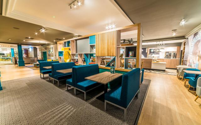 Holiday Inn Brighouse by IHG