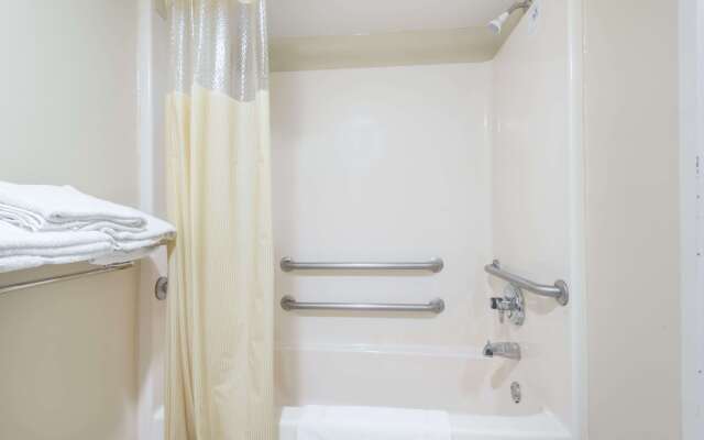 Days Inn by Wyndham Fort Payne