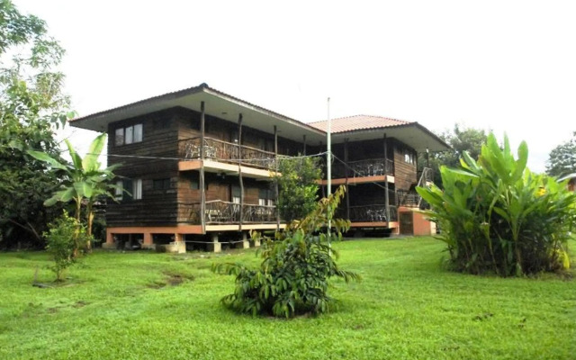 Villas María Luisa Lodge