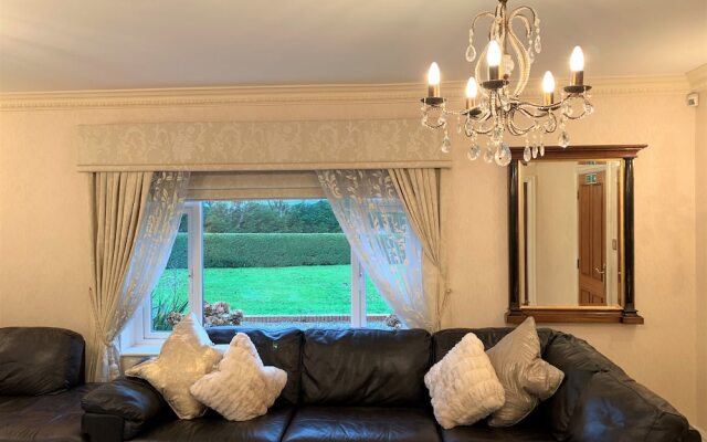 Ream Hills Farmhouse