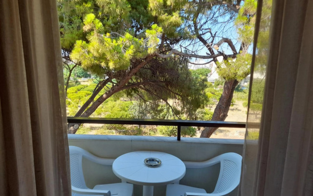 Phaethon Hotel