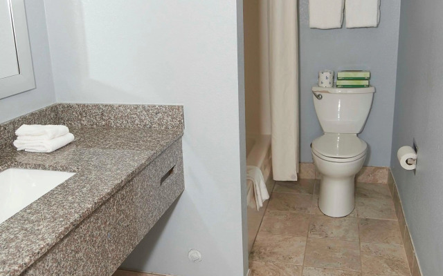 Sandwich Lodge & Resort