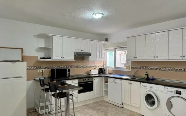 Charming 3-bed Apartment in Fuengirola