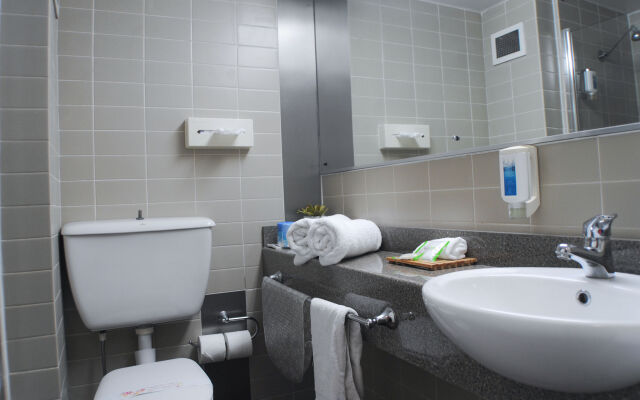 Hamilton Brisbane Airport Hotel