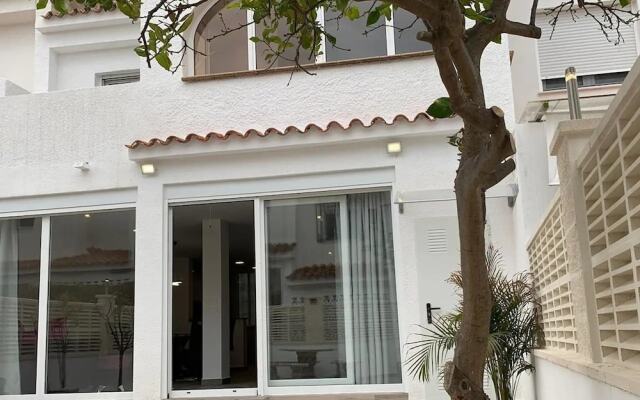 House with 3 Bedrooms in Calpe, with Pool Access, Furnished Terrace And Wifi - 2 Km From the Beach