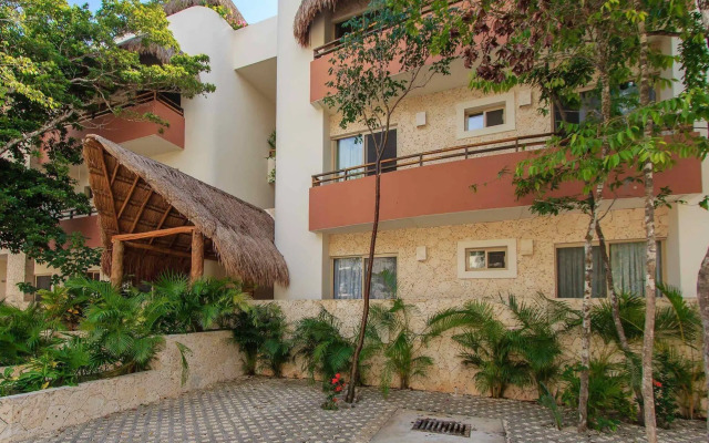 Condos Perfectly Situated Between the Beach & Tulum Town by Stella Rentals