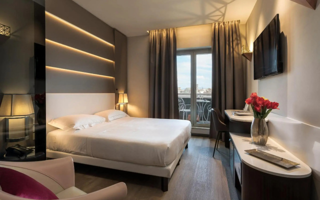 Hotel Sangallo Palace