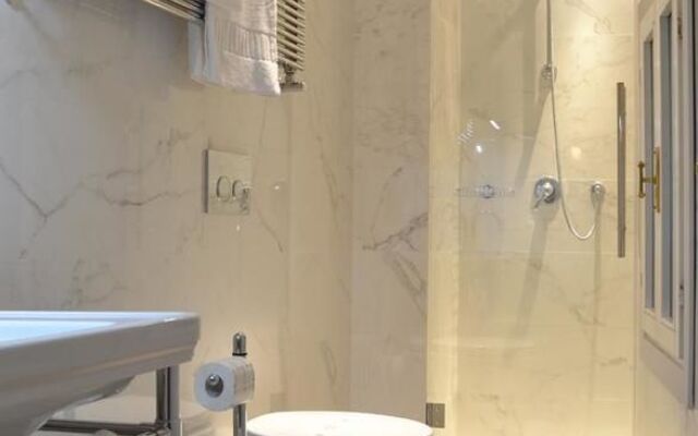 Splendor Suite Rome - Suites and Apartments