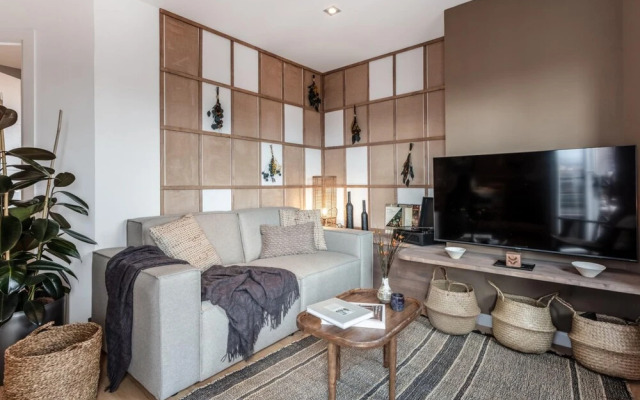 Triana - 1 Bedroom Apartment in Trafalgar