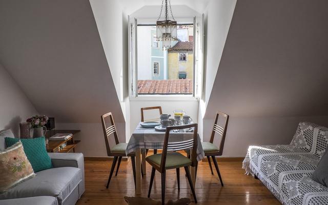 Castle View at Lisbon Heart Apartment, By TimeCooler