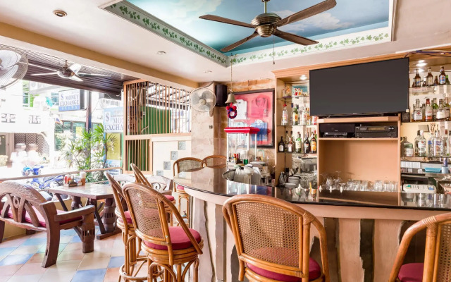 Summer Breeze Inn Hotel
