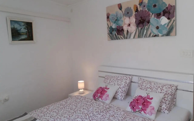 Flower Double Room SPLIT - Dugopolje