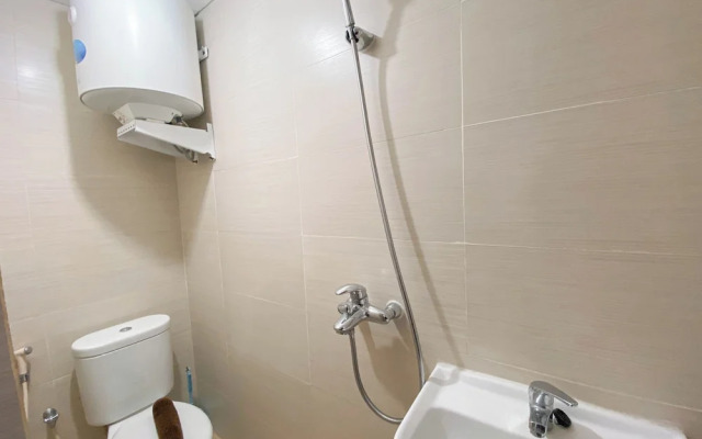 Spacious And Minimalist 3Br At Gateway Pasteur Apartment
