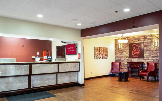 Red Roof Inn and Suites Middletown - Franklin