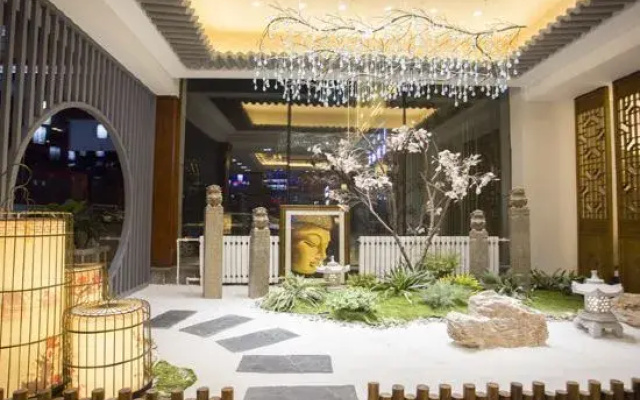 Great Wall Holiday Hotel