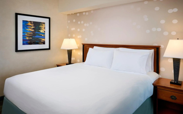 Niagara Fallsview Hotel Suites