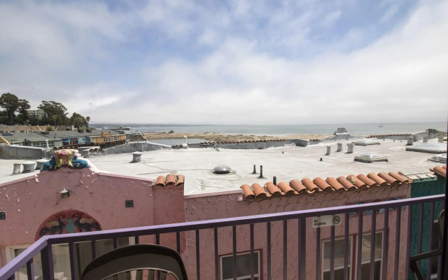 Capitola Venetian Hotel