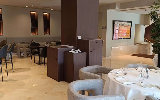 Best Western Premier CMC Girona