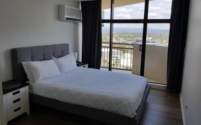 Beachcomber Surfers Paradise