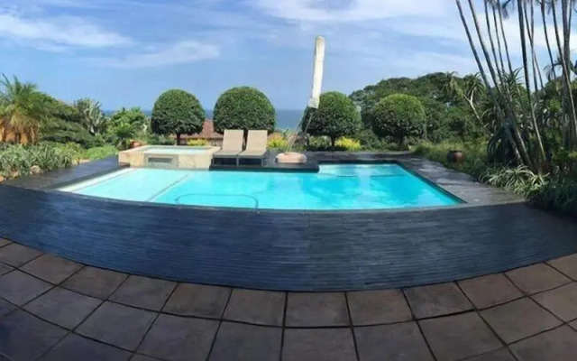 Dolphins Guest House