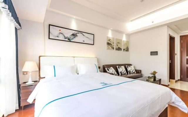 Western Theme Holiday Apartment Hotel