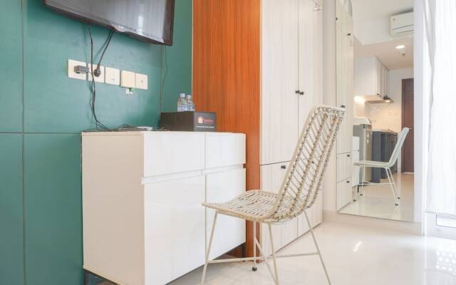 Warm And Simply Studio Room West Vista Apartment