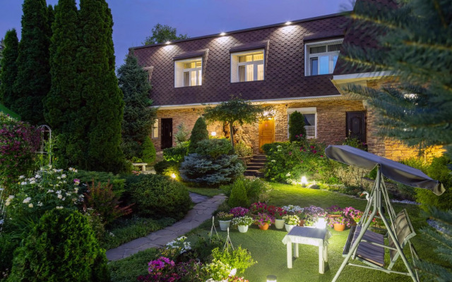 Апартаменты в гостевом домике