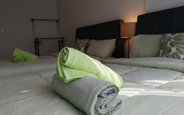 Summertime 218 Macalister Suite @ Georgetown – Guest Rooms – George Town