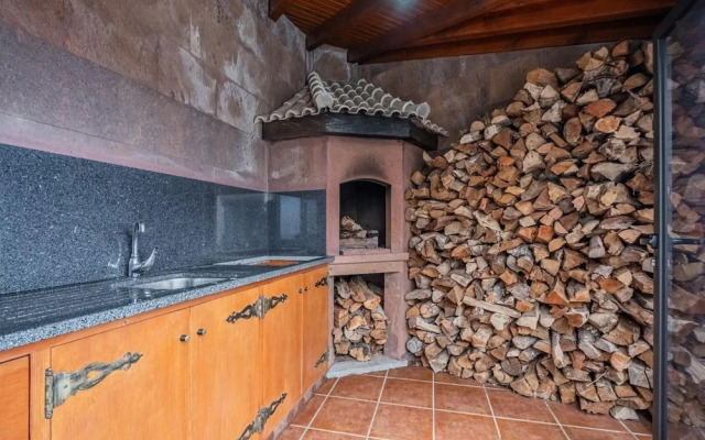 Countryside Nest by Madeira Sun Travel