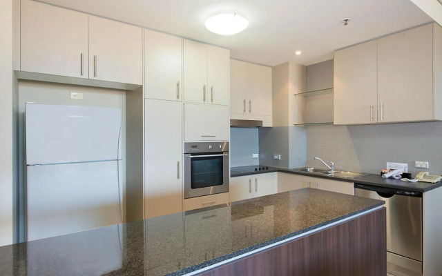 Grand Apartments