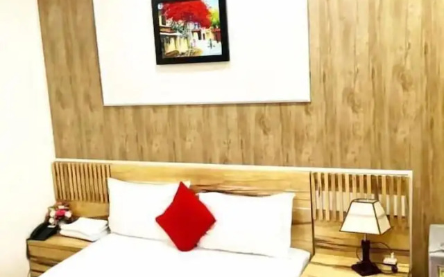 WestLake Trich Sai Hotel - by Bay Luxury