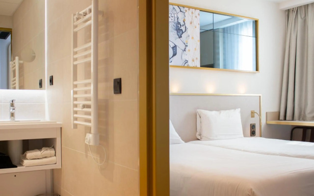 Brit Hotel Bordeaux Aéroport - Le Soretel