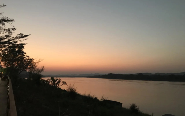 The White House Chiangkhan Villa