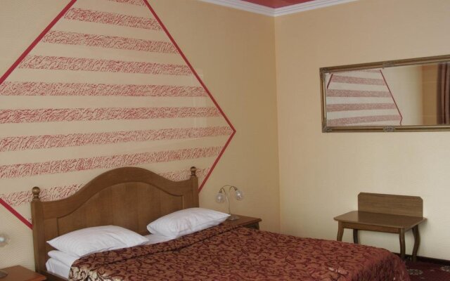 Tiso Hotel