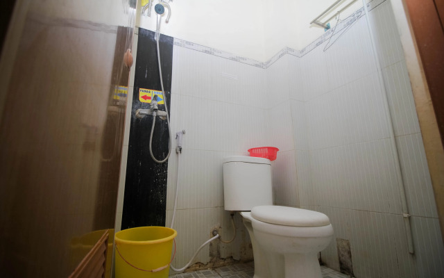 Super OYO Capital O 2258 Santana Syariah Guest House